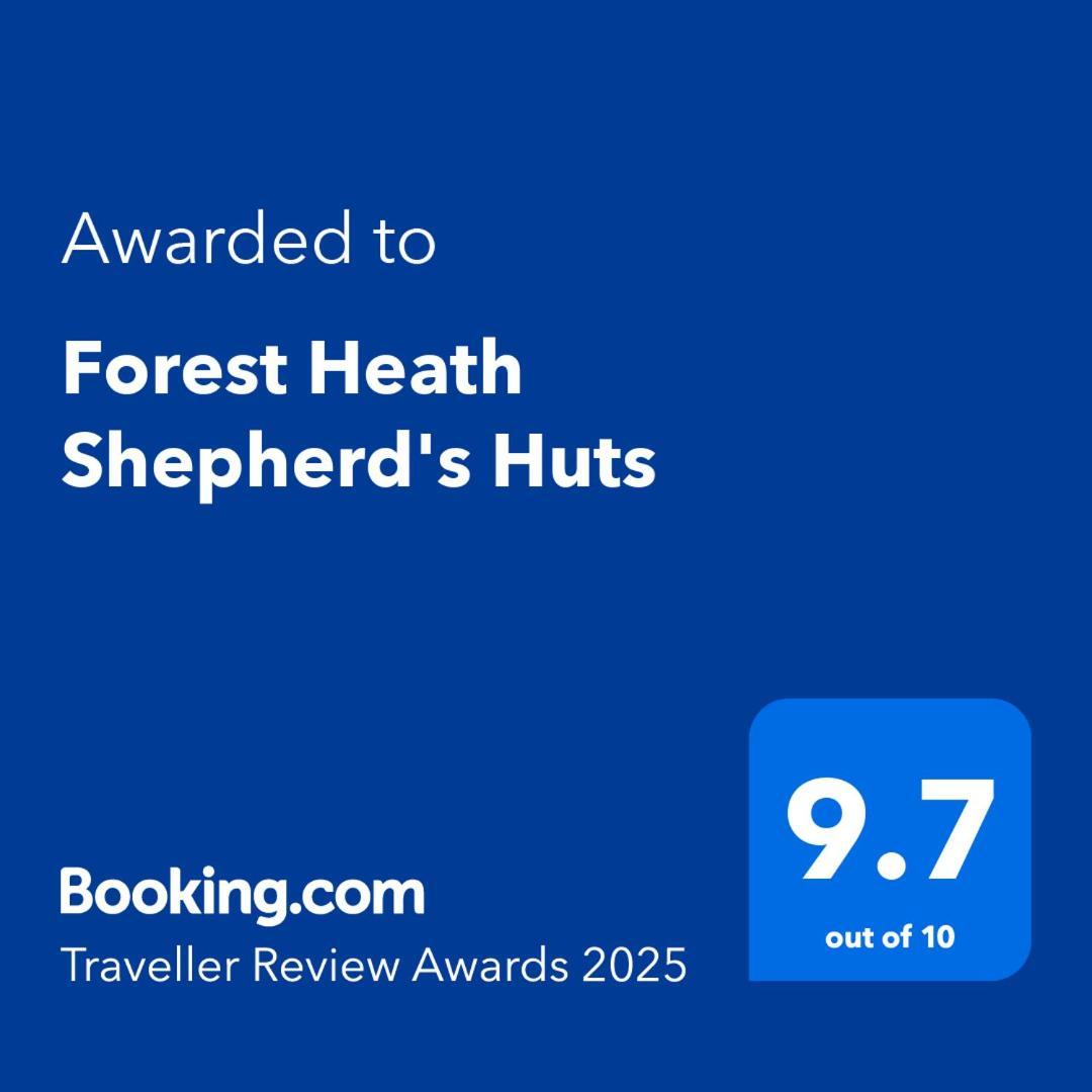 Forest Heath Shepherd'S Huts Ringwood Bagian luar foto